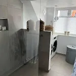 2br Close To The Ocean And Airport دْراغور