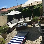 2br Close To The Ocean And Airport *